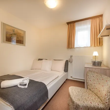 بيت ضيافة Bergparadies Luxkogel 3*